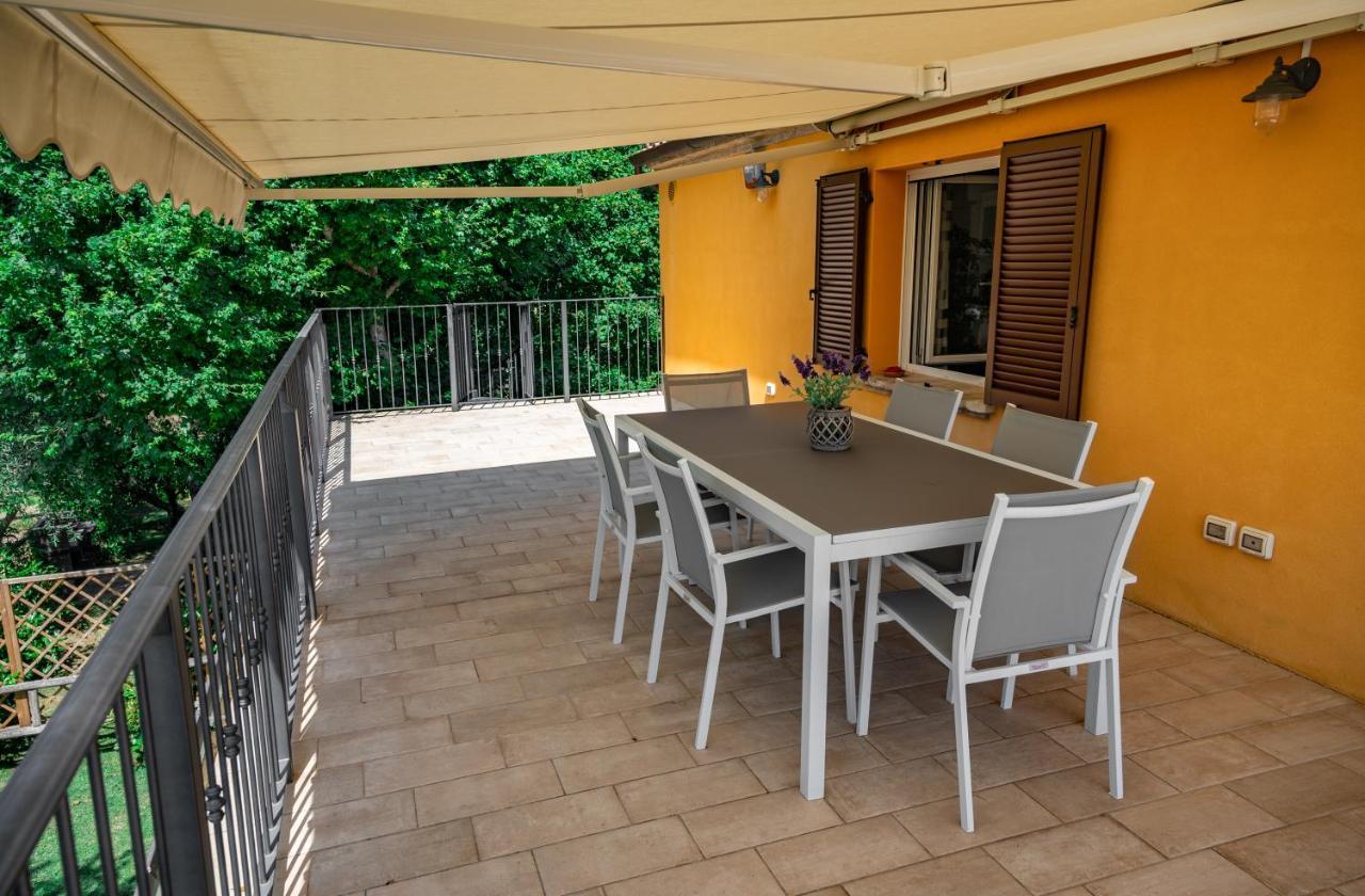 Montenovo Country House Ostra Vetere Εξωτερικό φωτογραφία