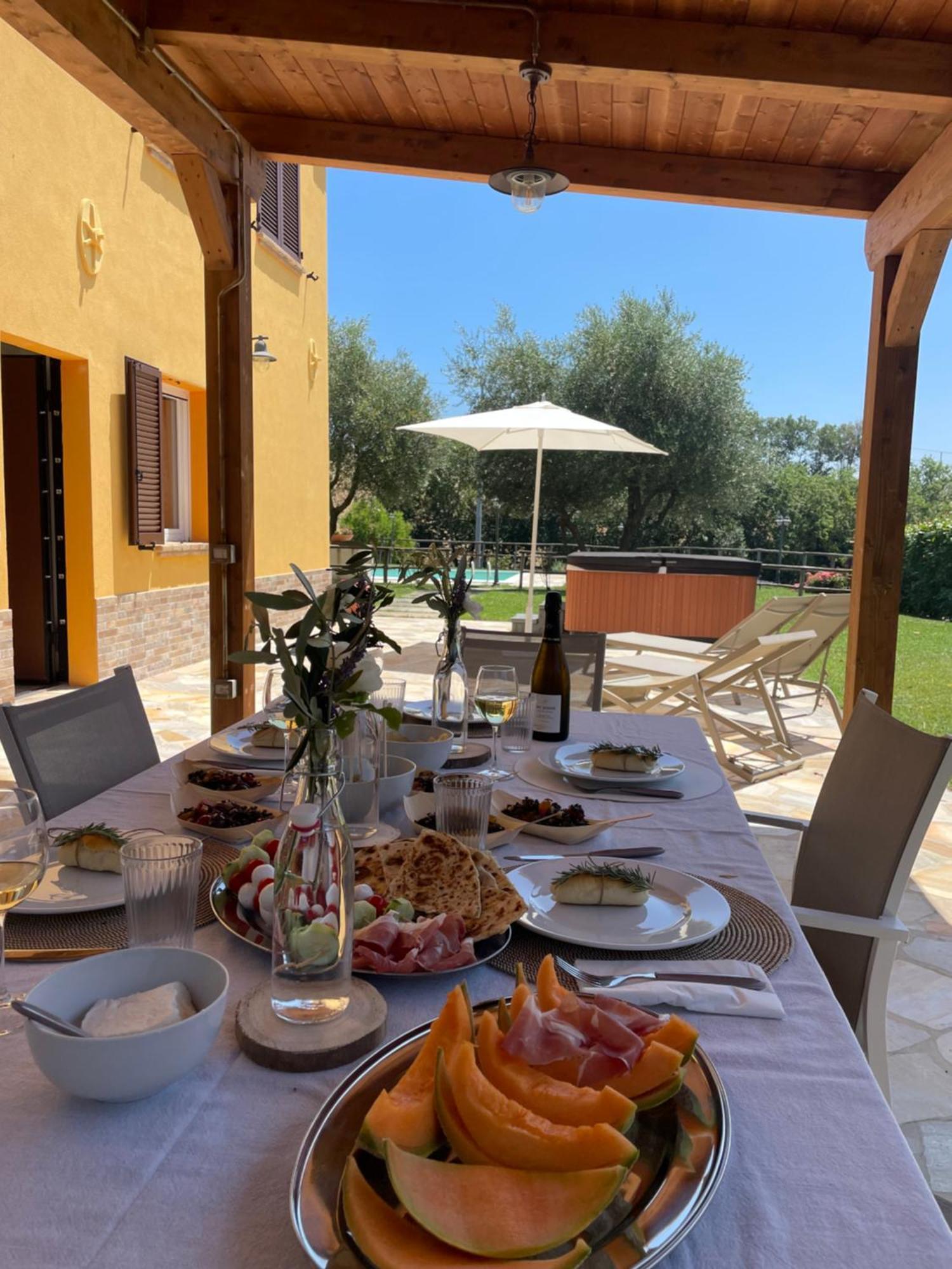 Montenovo Country House Ostra Vetere Εξωτερικό φωτογραφία