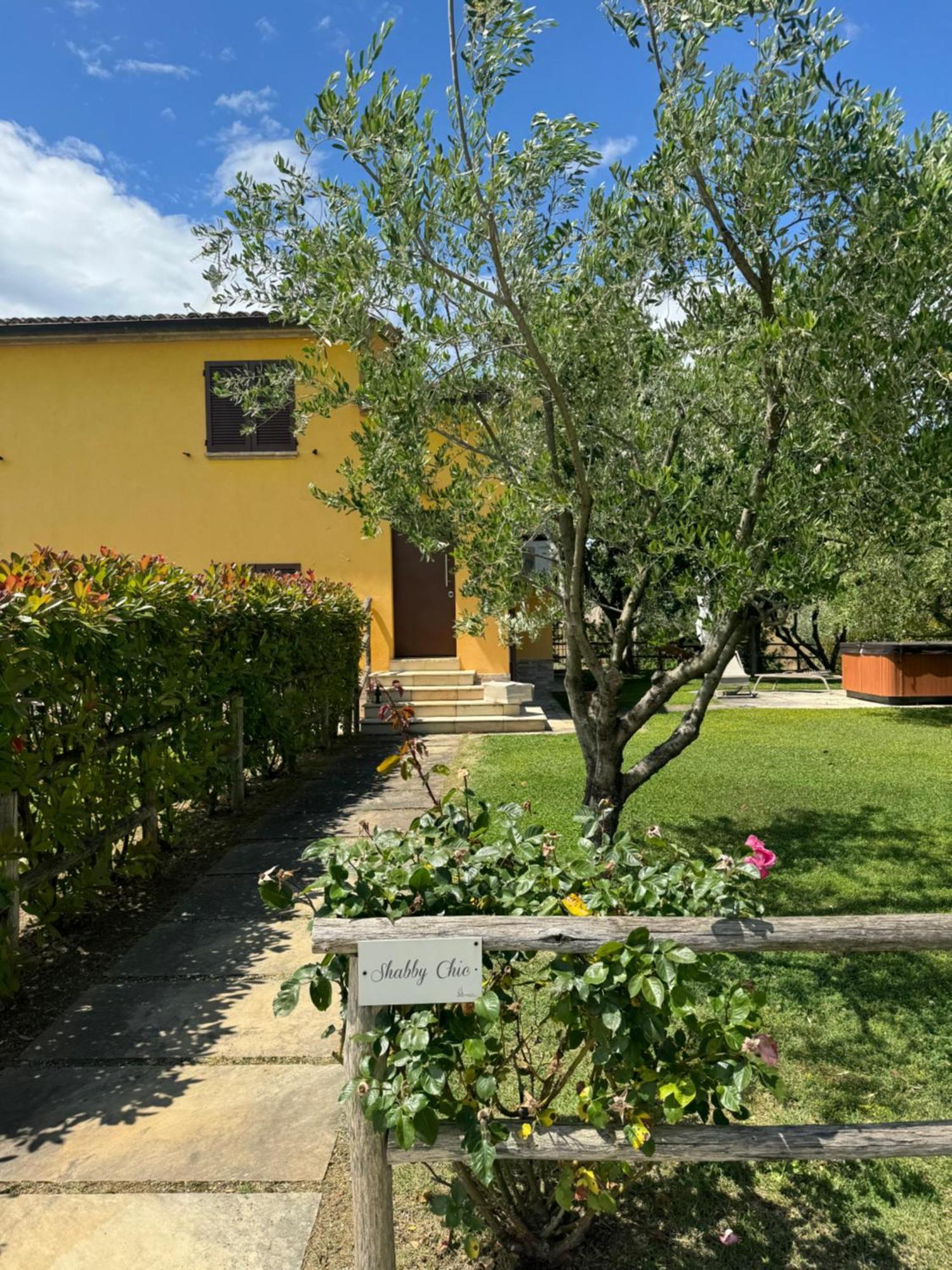 Montenovo Country House Ostra Vetere Εξωτερικό φωτογραφία