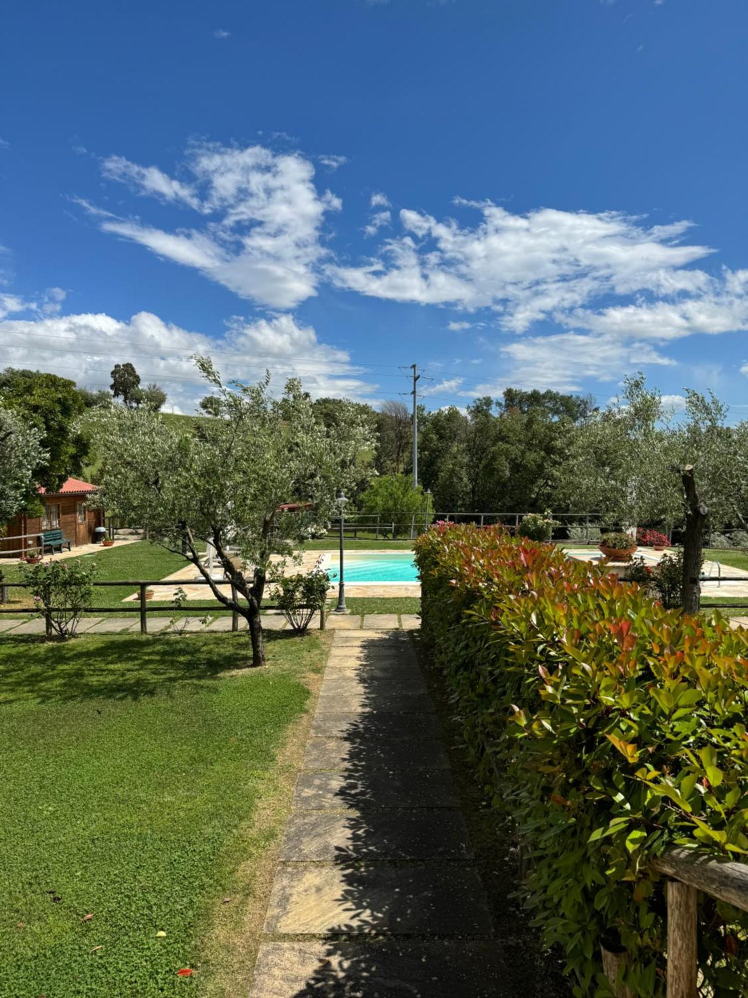Montenovo Country House Ostra Vetere Εξωτερικό φωτογραφία