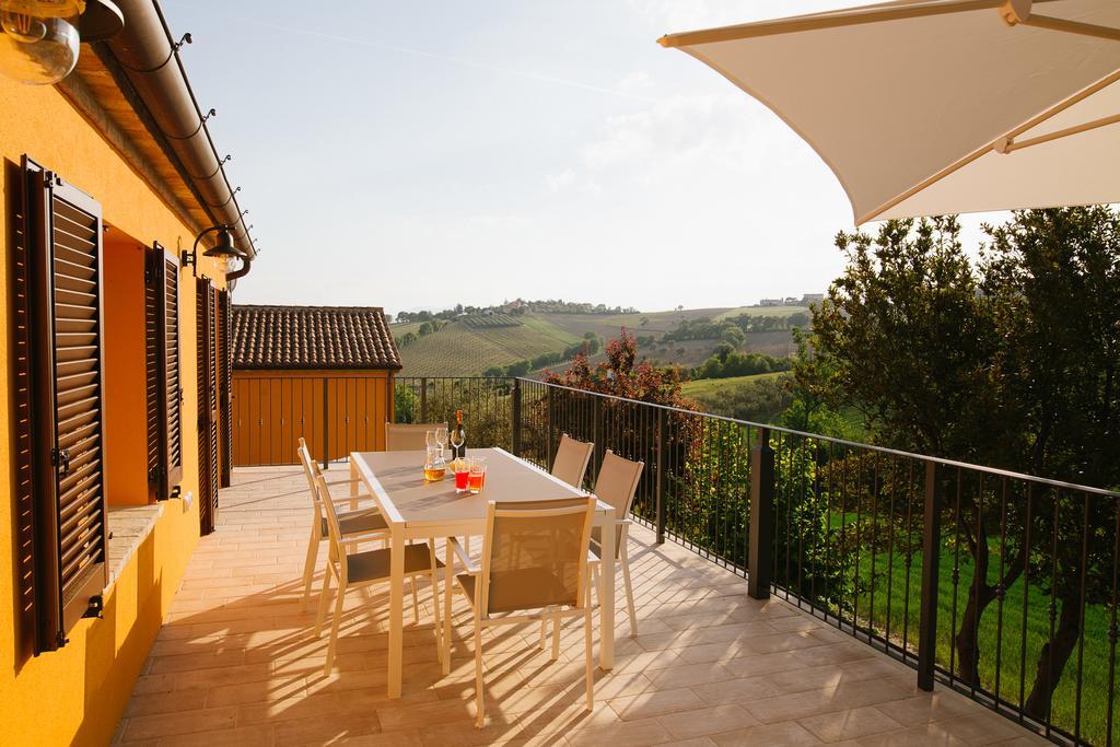 Montenovo Country House Ostra Vetere Εξωτερικό φωτογραφία