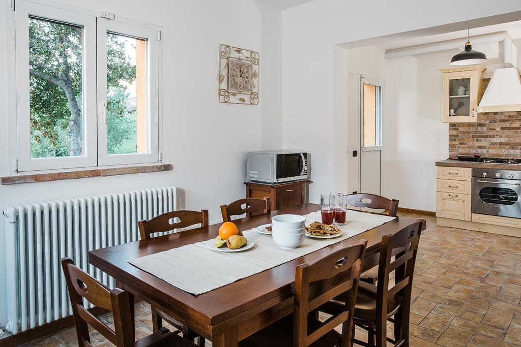 Montenovo Country House Ostra Vetere Εξωτερικό φωτογραφία
