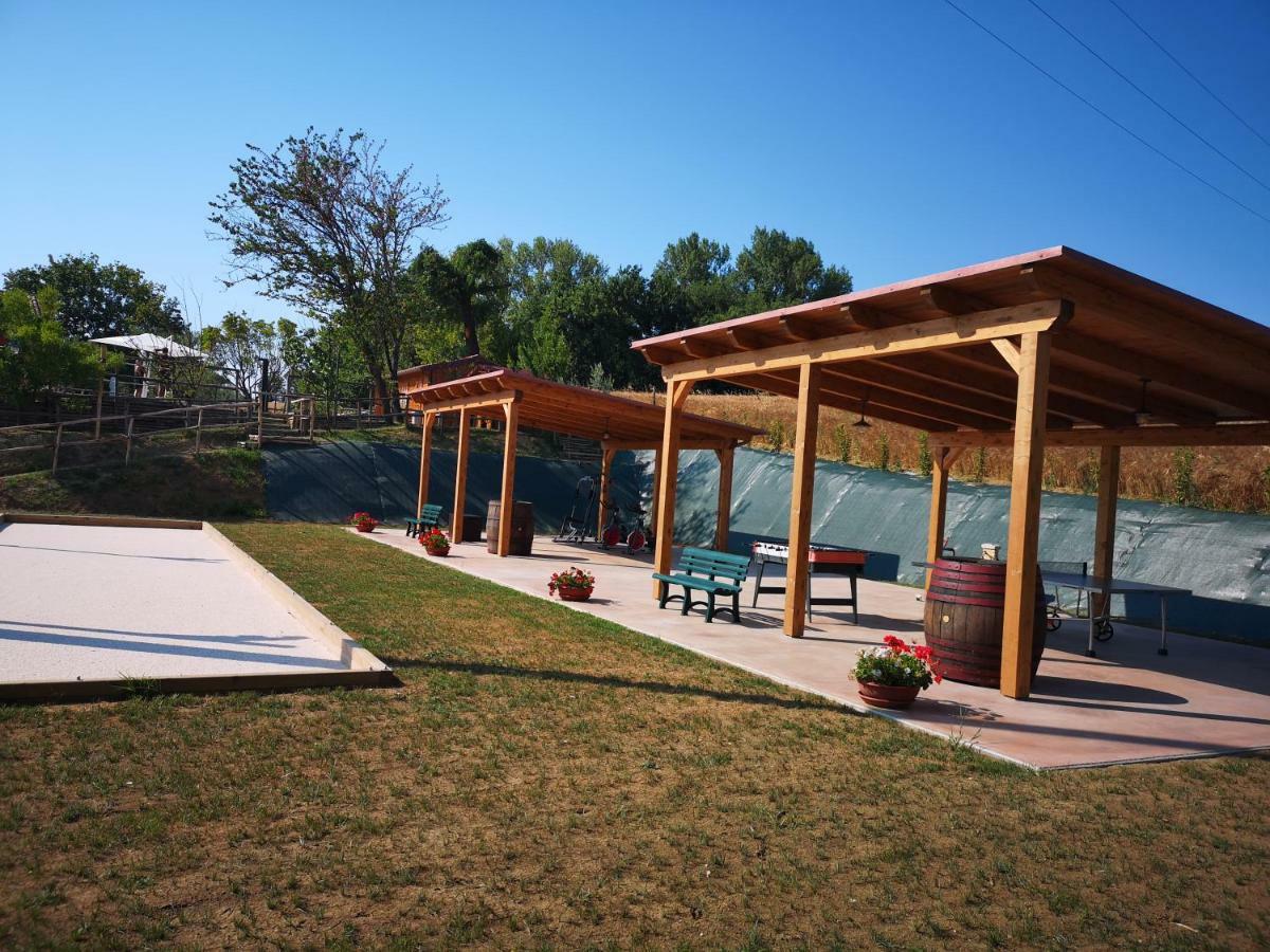 Montenovo Country House Ostra Vetere Εξωτερικό φωτογραφία