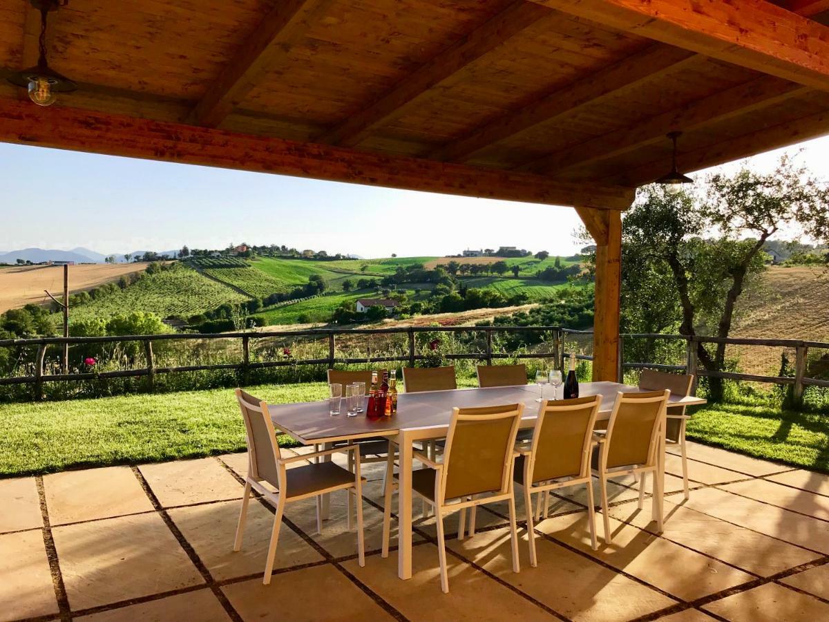 Montenovo Country House Ostra Vetere Εξωτερικό φωτογραφία